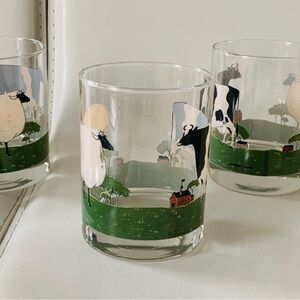 Warren Kimble drinking Glasses of 5